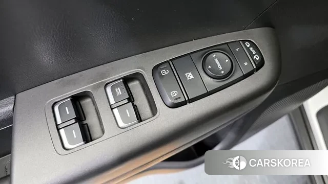 Kia Sportage The Bold 2021 Белый из Кореи, фото 5