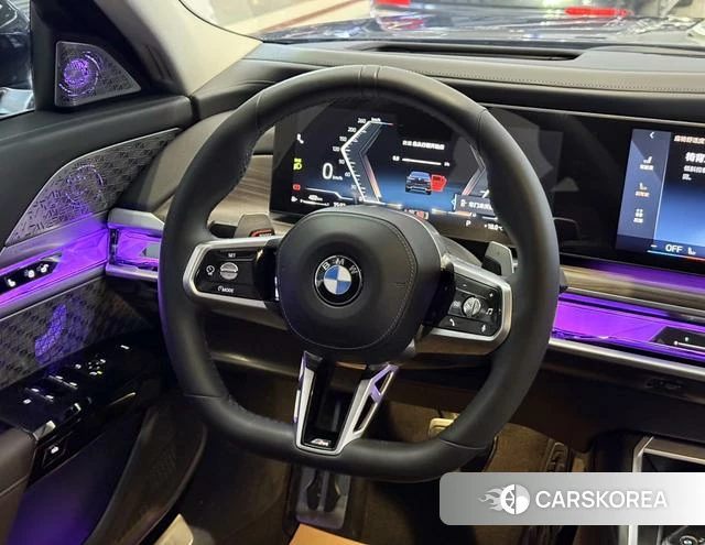 BMW 7 series 2023 Черный из Китая, фото 5