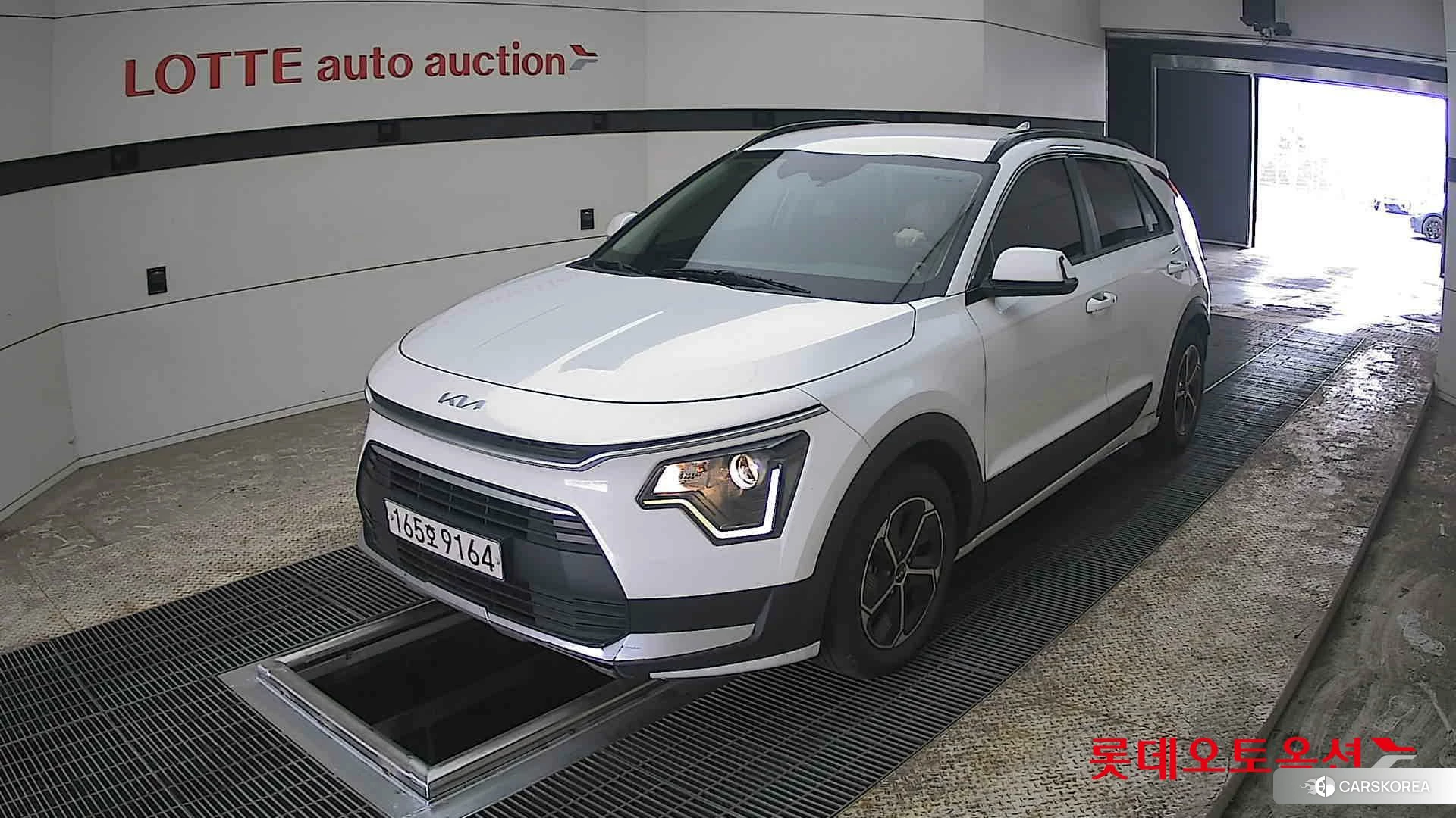 Kia Niro Hybrid 2022 Snow White Pearl (optional) из Кореи, фото 5