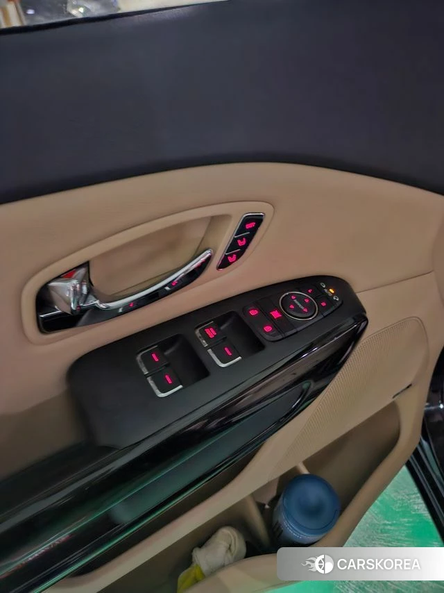 Kia The New Carnival 2018 Черный из Кореи, фото 5