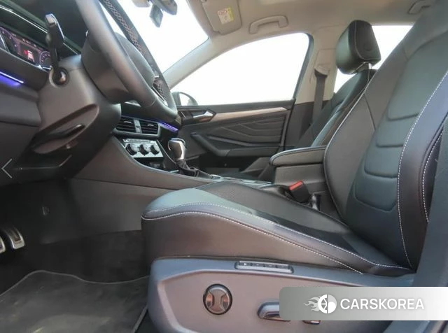 Volkswagen 7th Generation of Jetta 2023 Серый из Кореи, фото 5