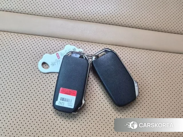 Kia K5 3rd generation 2023 Белый из Кореи, фото 5