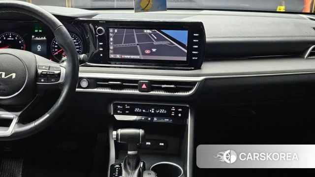 Kia K5 3rd generation 2022 Белый из Кореи, фото 5
