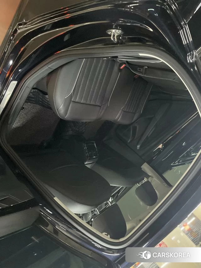 Volkswagen Passat 2023 Черный из Китая, фото 5