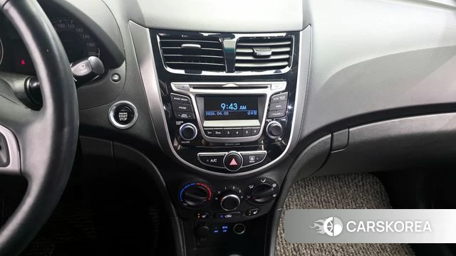 Hyundai Accent (New type) 2018 Белый из Кореи, фото 5