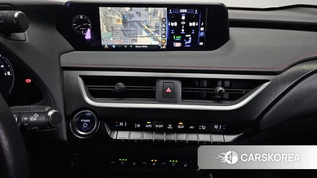 Lexus UX250h 2022 Белый из Кореи, фото 5