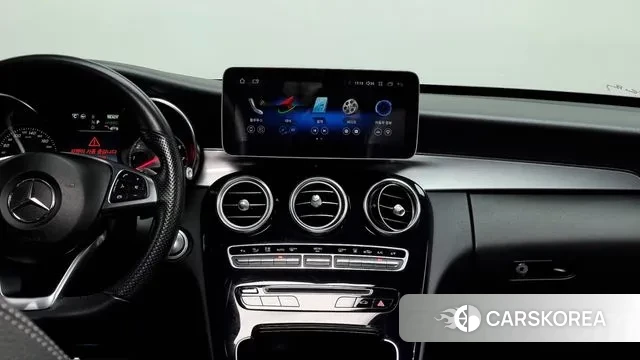 Mercedes-Benz C-Class W205 2018 Белый из Кореи, фото 5