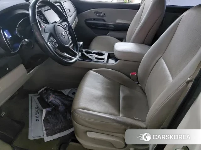 Kia The New Carnival 2019 Белый из Кореи, фото 5