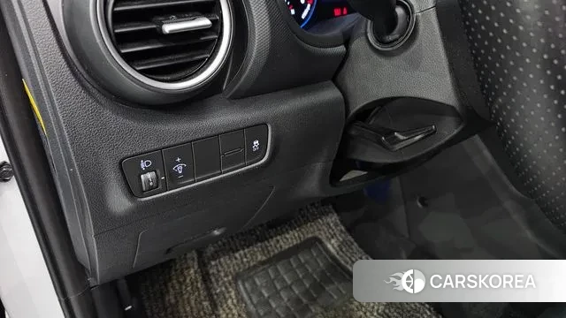 Hyundai Kona 2019 Белый из Кореи, фото 5