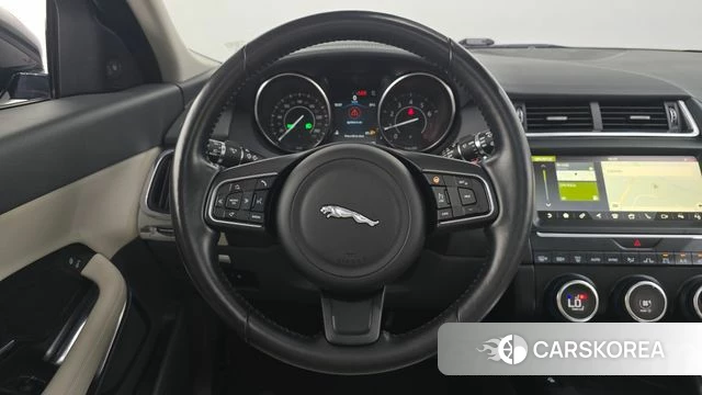 Jaguar E-PACE 2018 Черный из Кореи, фото 5