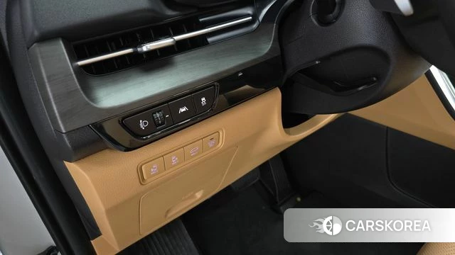 Kia Carnival 4th generation 2023 Белый из Кореи, фото 5