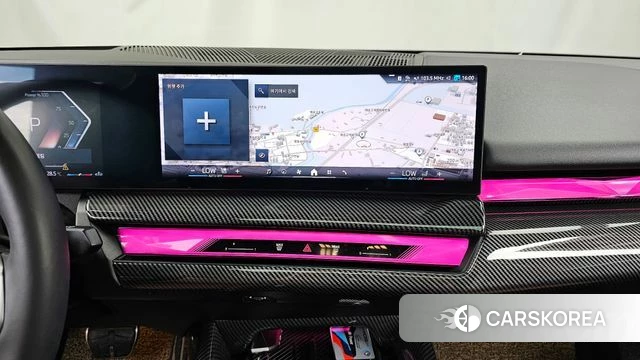 BMW 5 Series (G60) 2025 Серебристо-серый из Кореи, фото 5