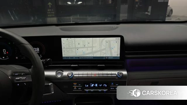 Hyundai Kona (SX2) 2023 Белый из Кореи, фото 5