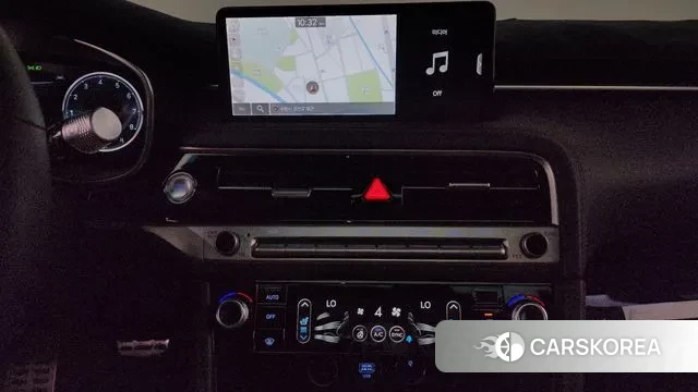 Genesis The New G70 2023 Белый из Кореи, фото 5