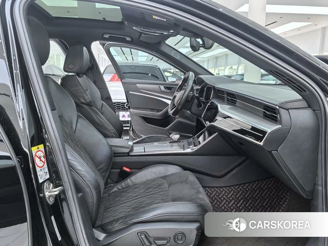 Audi A6L 2021 Черный из Китая, фото 5