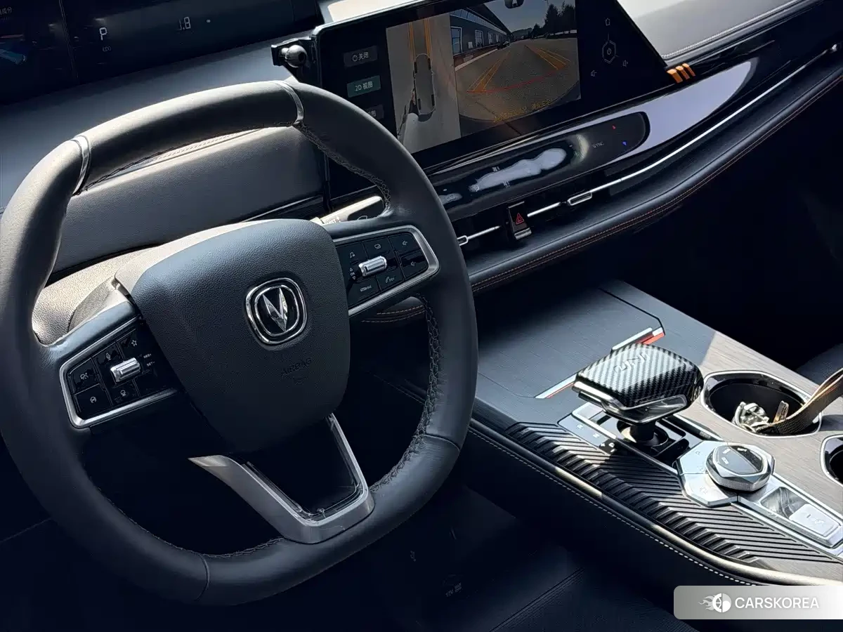Chang'an UNI-K 2022 Silver/gray из Китая, фото 5