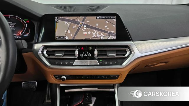 BMW 3 Series (G20) 2022 Белый из Кореи, фото 5