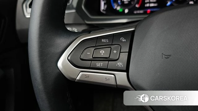 Volkswagen Tiguan second Generation 2021 Черный из Кореи, фото 5