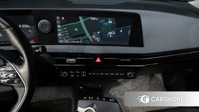 Kia EV6 2022 Белый из Кореи, фото 5