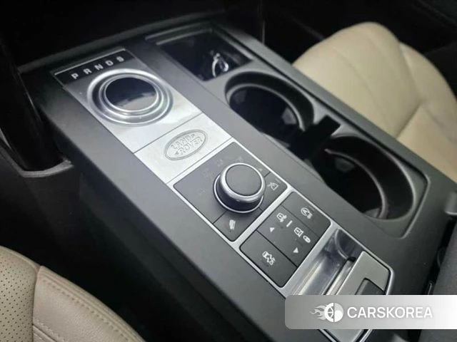 Land Rover Discovery 5 2020 Черный из Кореи, фото 5