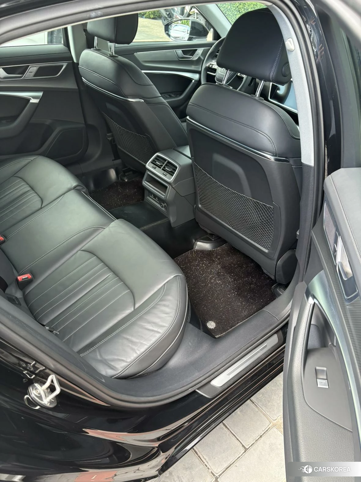 Audi A6L 2022 Черный из Китая, фото 5