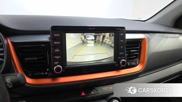 Kia Stonic 2019 Белый из Кореи, фото 5