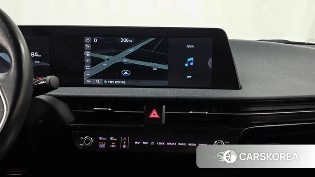 Kia EV6 2023 Серый из Кореи, фото 5