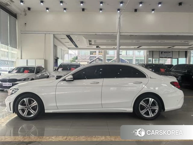 Mercedes-Benz Class C 2021 Белый из Китая, фото 5