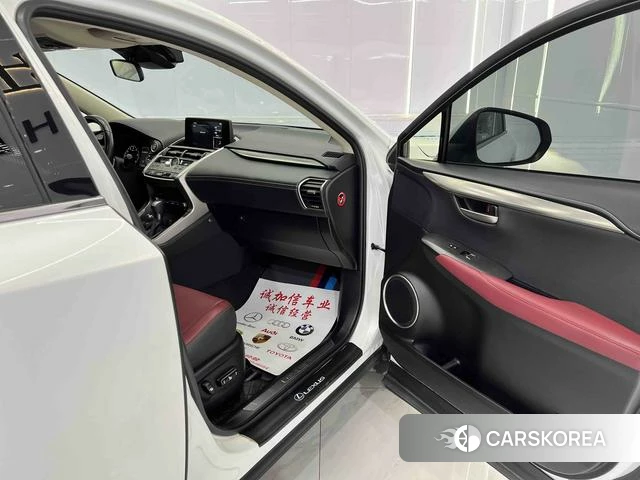 Lexus NX 2021 Белый из Китая, фото 5