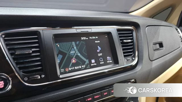 Kia The New Carnival 2018 Белый из Кореи, фото 5