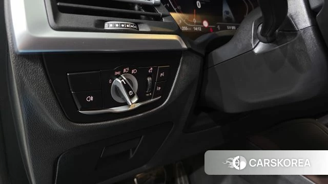 BMW X4 (G02) 2024 Белый из Кореи, фото 5