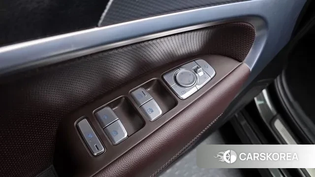 Genesis The New G70 2023 Серый из Кореи, фото 5