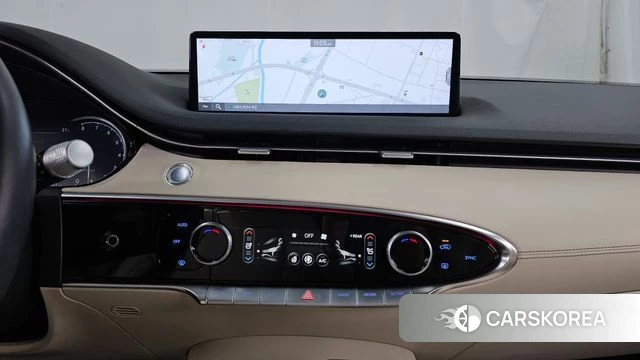 Genesis GV70 2021 Черный из Кореи, фото 5
