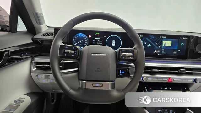 Hyundai Grandeur (GN7) 2025 Серебристо-серый из Кореи, фото 5
