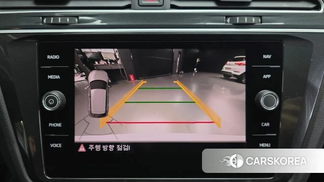 Volkswagen Tiguan second Generation 2020 Белый из Кореи, фото 5
