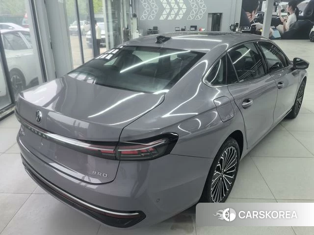 Volkswagen Passat 2024 Фиолетовый из Китая, фото 5