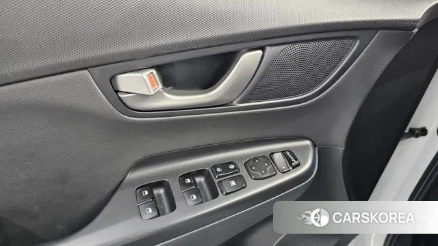 Hyundai Kona 2018 Белый из Кореи, фото 5