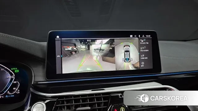 BMW 5 Series (G30) 2021 Серебристо-серый из Кореи, фото 5