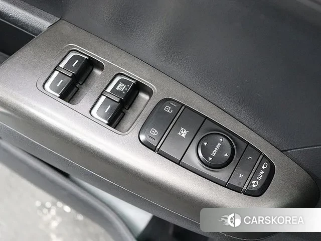 Kia Sportage The Bold 2021 Серебряный из Кореи, фото 5