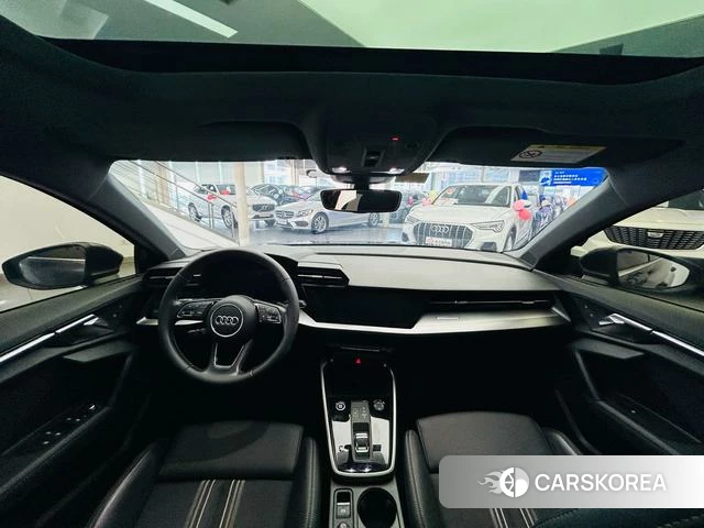Audi A3 2023 Темно-серый из Китая, фото 5