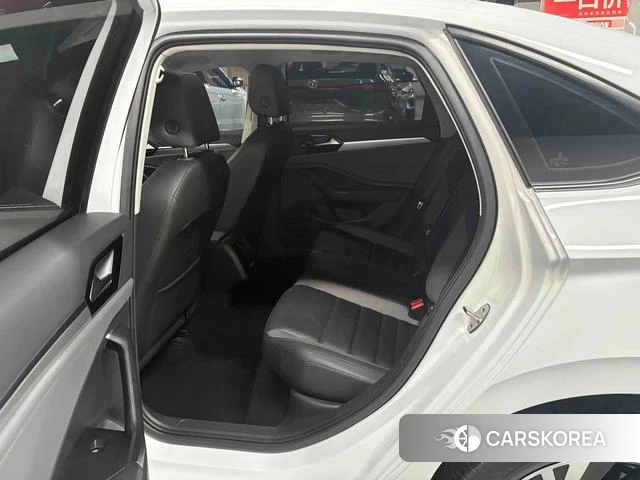 Volkswagen Sagitar 2021 Белый из Китая, фото 5