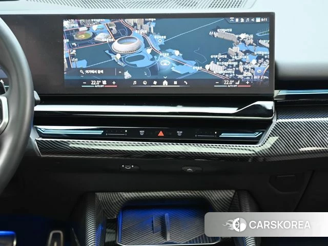 BMW 5 Series (G60) 2024 Черный из Кореи, фото 5