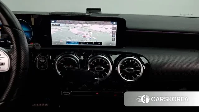 Mercedes-Benz A-Class W177 2021 Белый из Кореи, фото 5