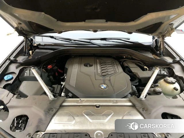 BMW X3 (import) 2024 Серебристо-серый из Китая, фото 5
