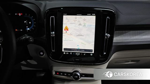 Volvo XC40 2025 Белый из Кореи, фото 5