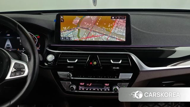 BMW 6 Series GT (G32) 2023 Черный из Кореи, фото 5