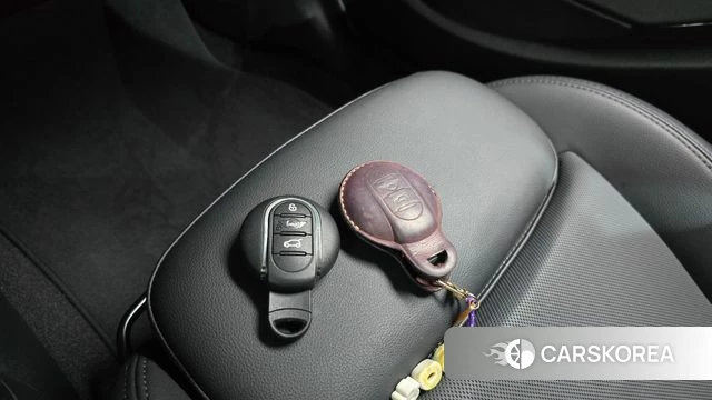 Mini Cooper 2020 Жемчужный цвет из Кореи, фото 5