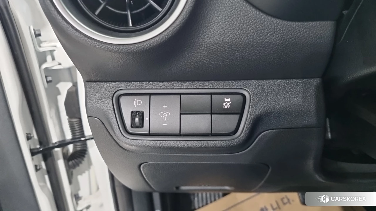 Kia The New K3 2nd generation 2022 Белый из Кореи, фото 5