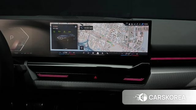 BMW 5 Series (G60) 2024 Синий из Кореи, фото 5