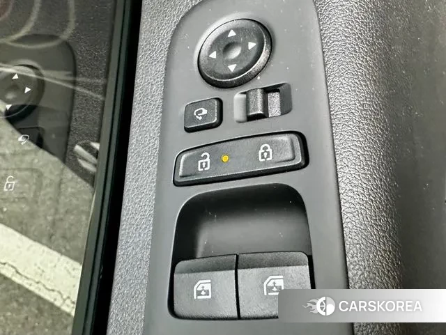 Hyundai Staria 2024 Черный из Кореи, фото 5